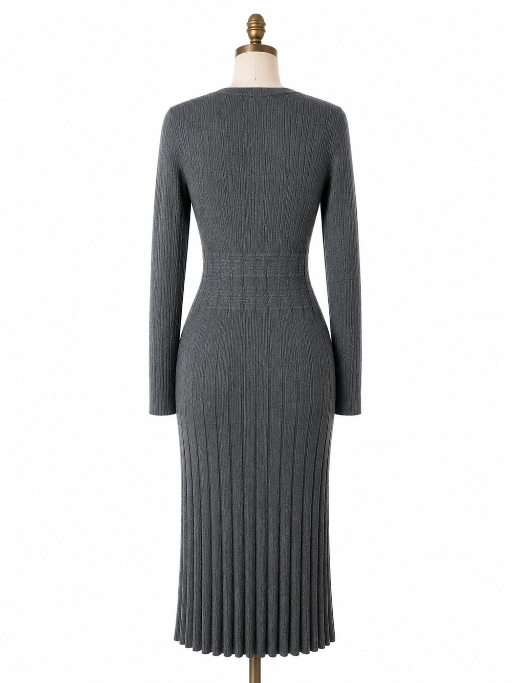 Daisy Fuentes Gray Ribbed Knit Midi Dress - Picture 3 of 5